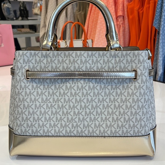 MICHAEL KORS 
Reed Large CZ Graphic Logo Belted Satchel
Vanilla /Pale Gold 
NWT - Picture 11 of 16